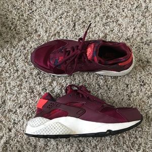 Jewel colorway Huaraches